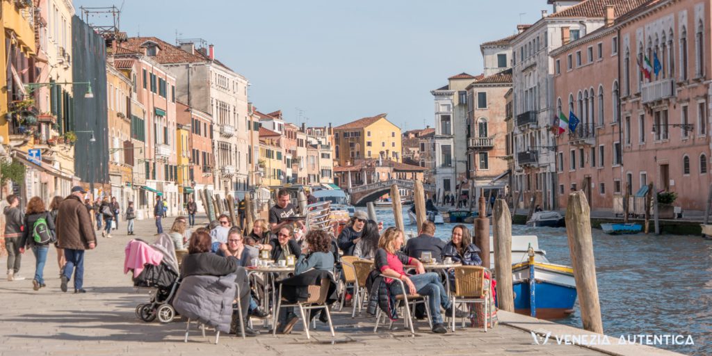 Venice on a budget? Yes, you can. - venice on a budget - Venezia Autentica | Discover and Support the Authentic Venice - Follow these tips for a fun and authentic experience of Venice, which gives back to the community, even if you're visiting Venice on a budget.