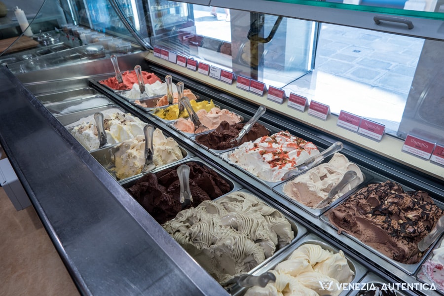 The gelateria "Fontego delle Dolcezze" in Venice is a favourite of the locals thanks to its particular and extremely good flavours.