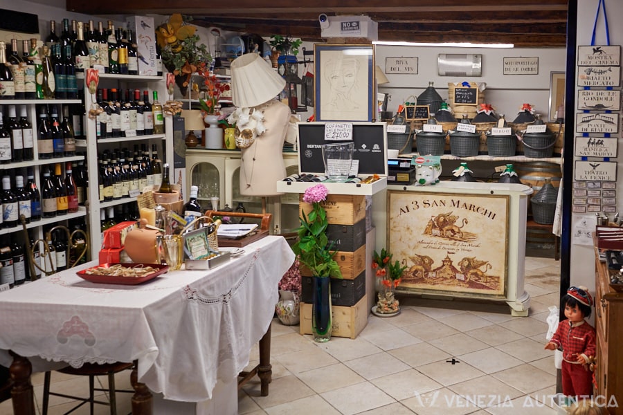 Ai 3 San Marchi, an authentic Venetian wine shop - Venezia Autentica | Discover and Support the Authentic Venice - "Ai 3 San Marchi" is not just a wine shop with very good wine of the house and selected bottles of Italian wines: it is a newly opened winery that became a