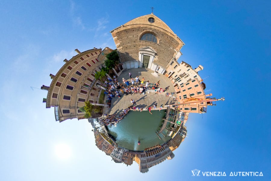Contact Us - Contact the team at Venezia Autentica - Venezia Autentica | Discover and Support the Authentic Venice - Do you want to reach out? Find all you need to get in touch with Venezia Autentica's team. Contact us, today