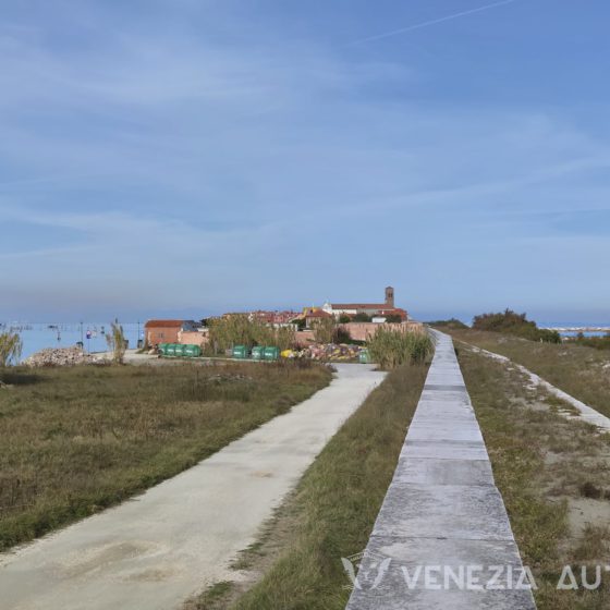 Venice Beaches - Venezia Autentica | Discover and Support the Authentic Venice - There are beaches in Venice for all taste and mood. Discover what the Venetian islands have to offer to the beachgoer and nature lover