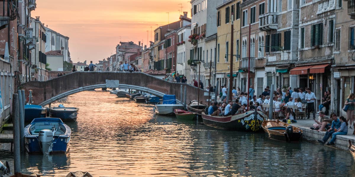 Discover a real Venetian evening with Venezia Autentica