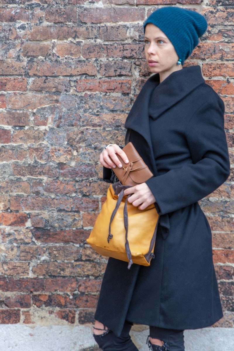 Bucket Leather Bag Shop by Venezia Autentica - Shop by Venezia Autentica - Marvelous handmade soft leather bag, entirely handstitched in Venice, Italy, by a master artisan. This "bucket" bag is unique, high-quality, and customizable!