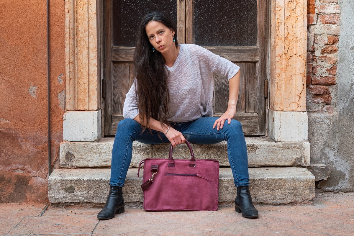 Leather Laptop Bag Shop by Venezia Autentica - Shop by Venezia Autentica - Premium laptop bag for women, handmade in Italy, by a master artisan. This handstitched bag is unique, customizable, and made with high-quality Italian leather