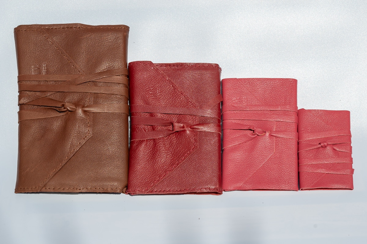 Small leather notebook Shop by Venezia Autentica - Shop by Venezia Autentica - Beautiful pocket-sized leather notebook, handmade and handstitched in Venice, Italy. Elegant and durable, it's perfect to store your notes and sketches