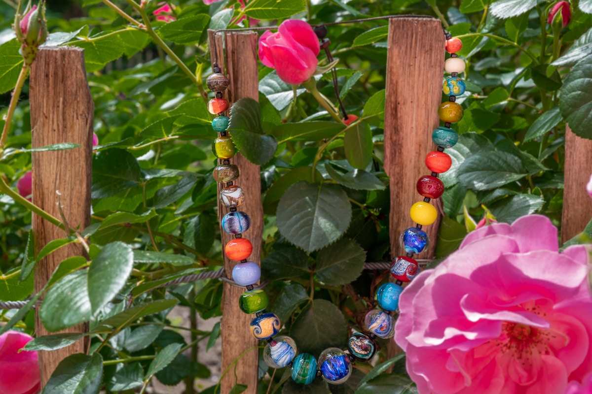 "One of a Kind" Necklace Shop by Venezia Autentica - Shop by Venezia Autentica - Beautiful and colorful Murano Glass necklace, designed and handmade in Venice. If you're looking for stunning colors, this is the right necklace for you!