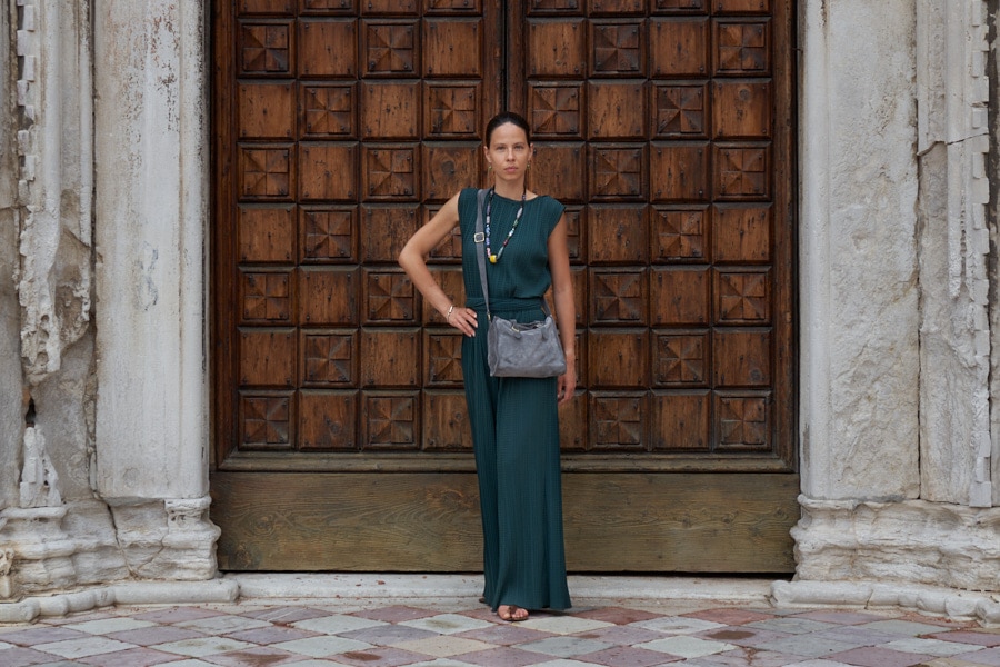 Elegant Leather Bag Shop by Venezia Autentica - Shop by Venezia Autentica - Elegant leather bag for women, entirely designed and handmade in Venice, Italy. Its soft leather, design, and striking elegance make this bag a true must-have